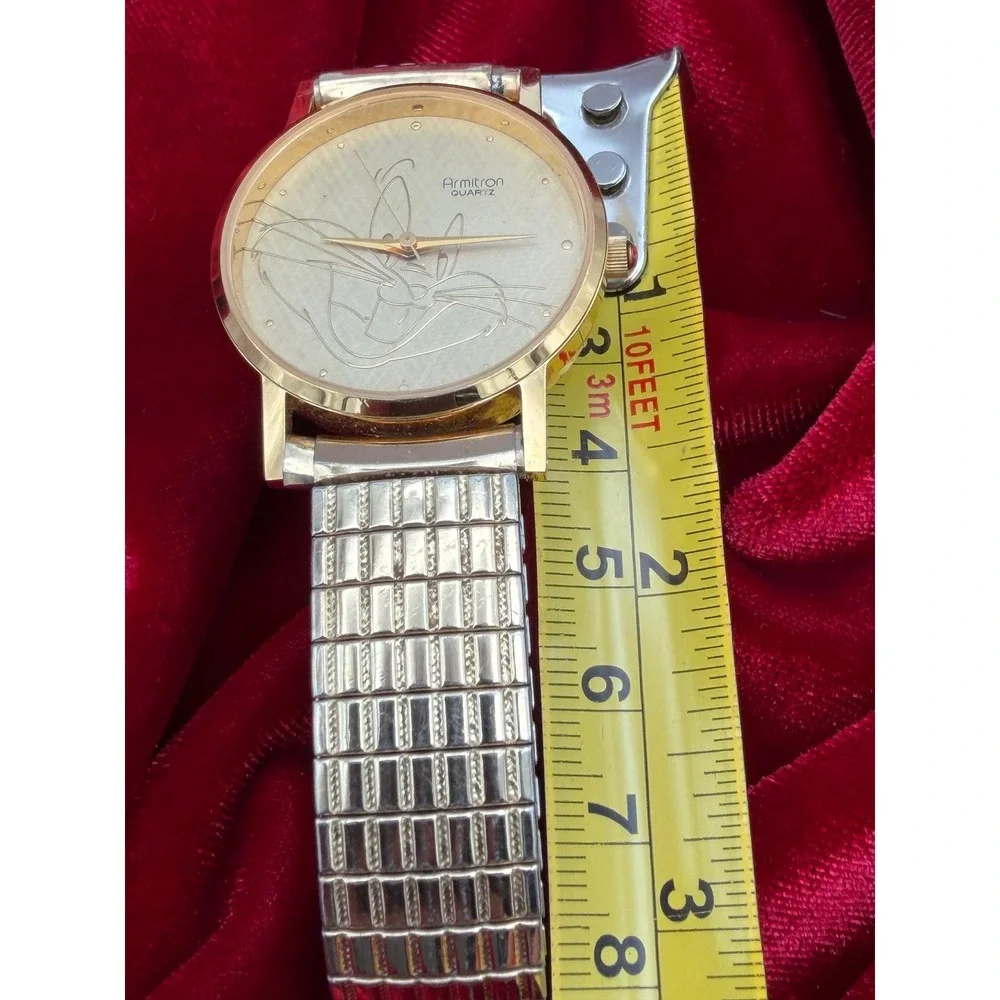 Vintage 1992 Armitron Bugs Bunny Watch Gold Tone Speidel Band 2200/45 2036